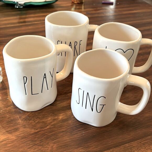 Rae Dunn coffee/ tea cup bundle of 4 preloved EUC ❤️ - Picture 1 of 8